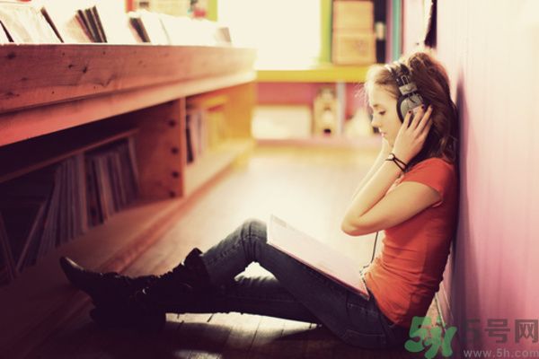 丟掉不愛你的人 女人怎么來愛自己？