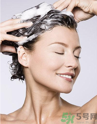 晚上可以洗頭嗎？晚上洗頭好不好？