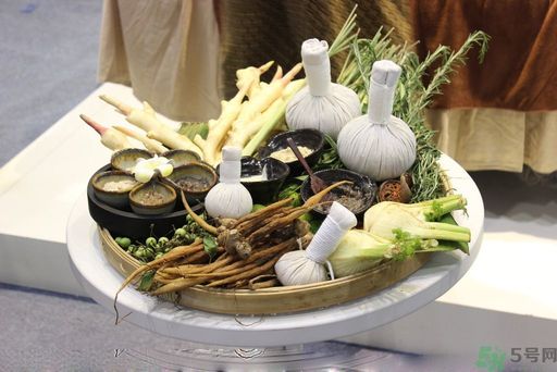 胃潰瘍吃什么藥？調(diào)理胃潰瘍的藥有哪些？