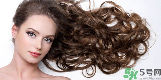 護(hù)發(fā)小妙招有哪些？怎么養(yǎng)頭發(fā)會(huì)黑亮？