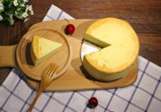 戚風(fēng)蛋糕是什么蛋糕?戚風(fēng)蛋糕的做法視頻教程