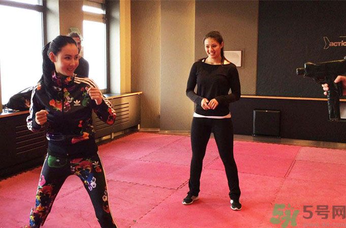 張柏芝復(fù)出拍戲很缺錢？TOP入伍前最后一次給了張柏芝！