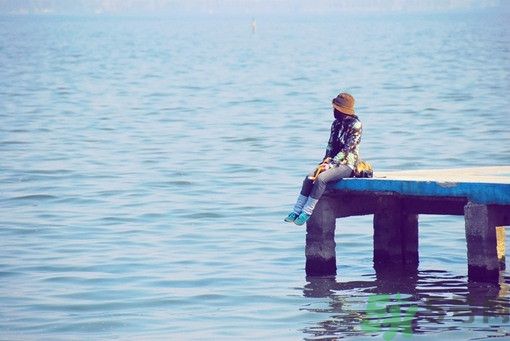 90后女孩癱瘓后出版25萬(wàn)字 女人要怎樣生活最好？