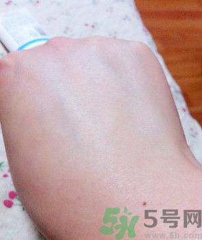 apieu防曬霜怎么樣？apieu防曬霜好用嗎？