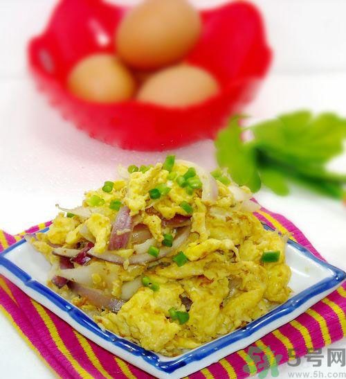 洋蔥可以和魚一起吃嗎？洋蔥不可以和什么一起吃？