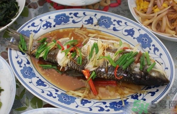 痛風(fēng)可以吃魚嗎？痛風(fēng)可以吃什么魚？