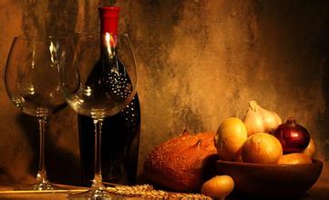 痛風(fēng)可以喝紅酒嗎？痛風(fēng)喝紅酒好嗎？