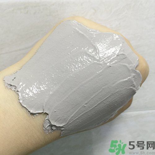 悅詩風(fēng)吟火山泥面膜怎么樣？悅詩風(fēng)吟火山泥面膜好用嗎？