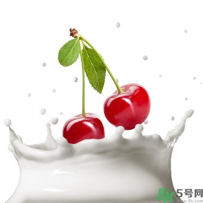 吃肉可以喝酸奶嗎？喝酸奶好不好？