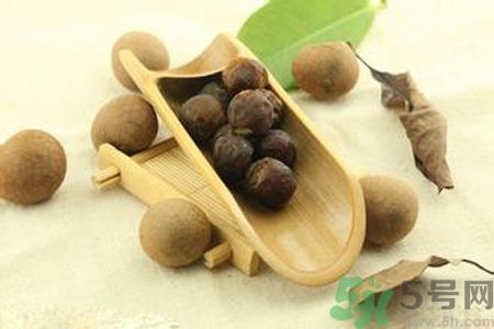 荔枝和桂圓一樣嗎？荔枝和桂圓哪個好？