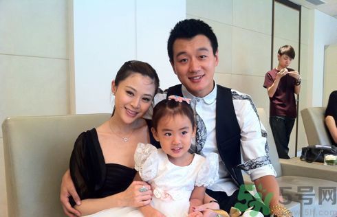 佟大為三度當?shù)?佟大為有兒子嗎？