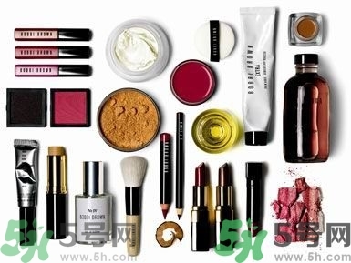 蘭芝和悅詩風吟哪個更好？蘭芝更好一些嗎？