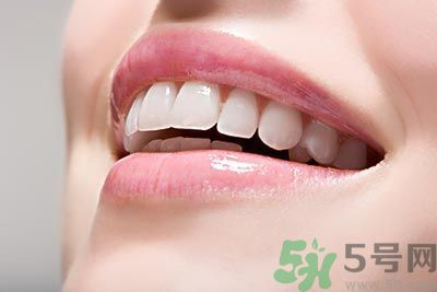 唇色發(fā)白是怎么回事？唇色發(fā)白怎么辦？