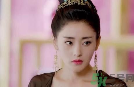 流星眉怎么畫(huà)?三分鐘打造宋慧喬的流星眉