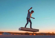 Hoverboard懸浮滑板國內(nèi)多少錢？懸浮滑板在哪可以買？