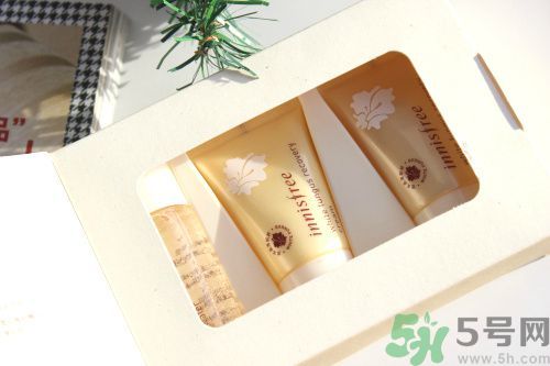 悅詩(shī)風(fēng)吟雪耳晶透新妍適合多大年齡？悅詩(shī)風(fēng)吟雪耳晶透新妍怎么樣？