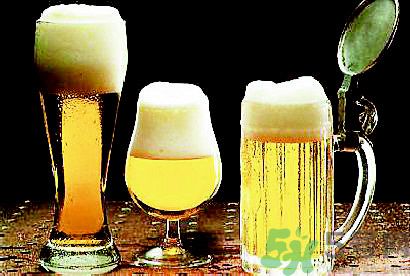 吃了消炎藥能喝啤酒嗎？吃消炎藥和啤酒好不好？