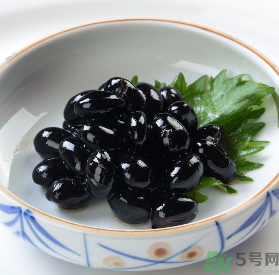 黑豆要泡多久才會(huì)軟？黑豆要越泡越久嗎？