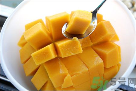 引完產(chǎn)能吃芒果嗎？引完產(chǎn)吃芒果好不好？