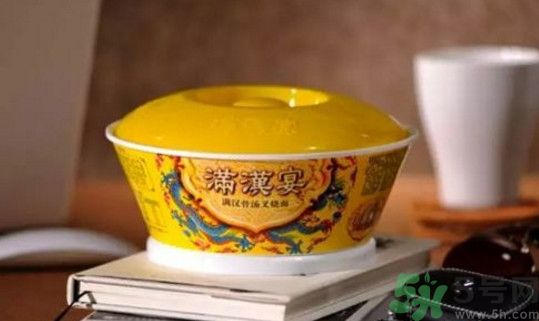 滿漢宴方便面多少錢一桶？滿漢宴方便面多少錢一箱？