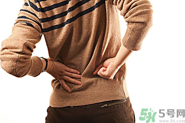 閃到腰了怎么快速恢復？閃到腰能按摩嗎？