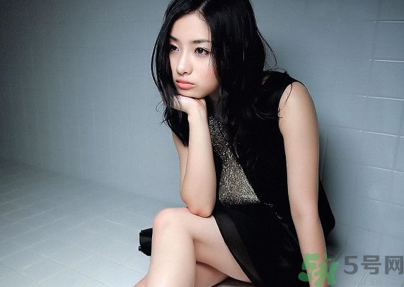 大齡女怎么提高卵子質(zhì)量？大齡女備孕需要注意什么？