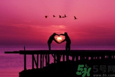 大齡女怎么提高卵子質(zhì)量？大齡女備孕需要注意什么？