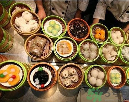 早餐吃面還是包子比較好？早餐吃包子和面健康嗎？