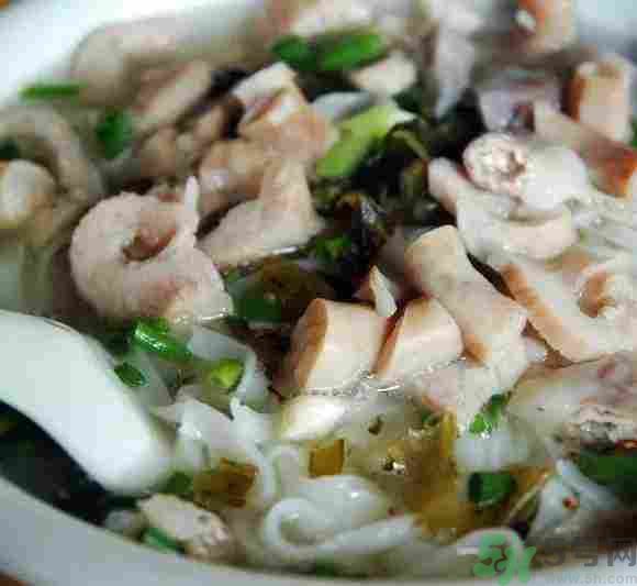 早餐吃面還是包子比較好？早餐吃包子和面健康嗎？