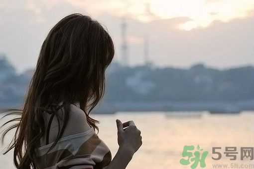 染發(fā)會增加淋巴癌的風(fēng)險(xiǎn)嗎？染發(fā)會得淋巴癌嗎？