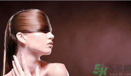 為什么頭發(fā)越來越油？頭發(fā)應(yīng)該幾天洗一次？