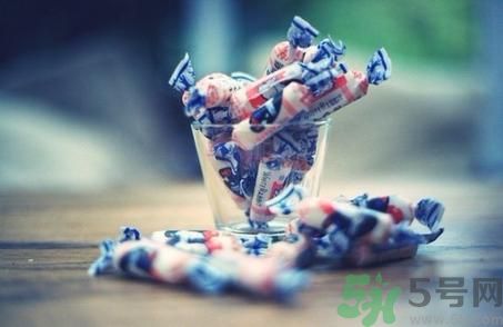 大白兔原東家翁懋 景區(qū)被猴蹬石頭砸中身亡怎么回事？