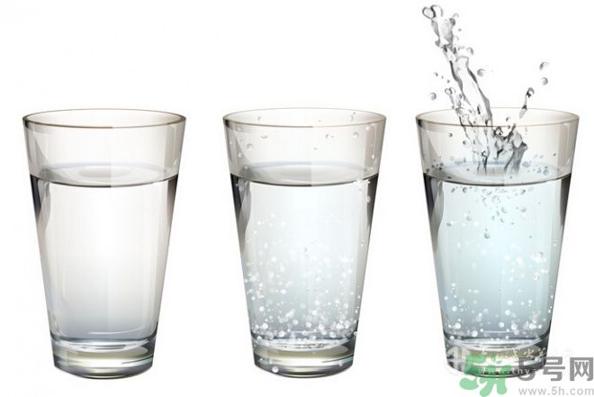 喝水能防腎結(jié)石嗎？喝水怎么預(yù)防腎結(jié)石？