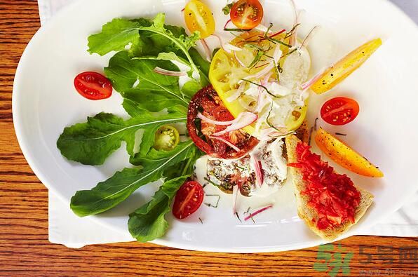 降血壓是不是要吃素？降血壓的食物有哪些？