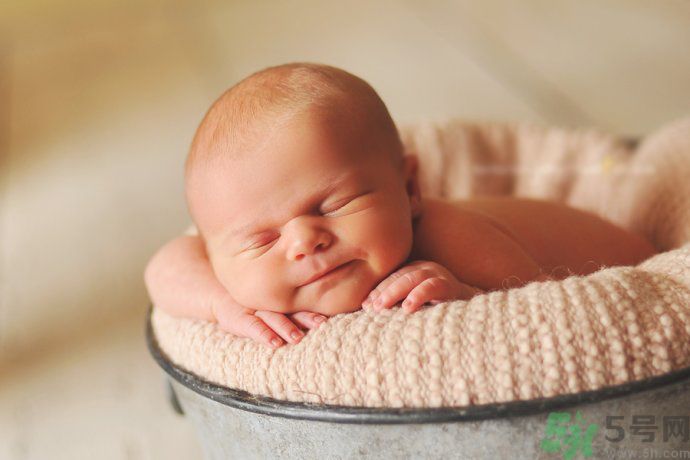 睡眠不足會臉色發(fā)黃嗎？睡眠不足有什么危害？