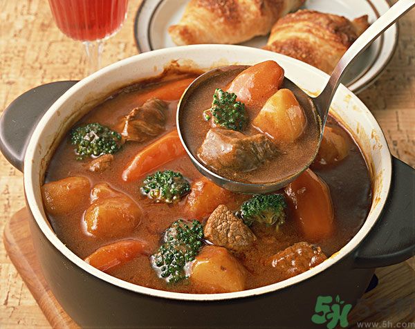 牛肉怎樣才能煮軟爛？牛肉烹飪中要注意什么？