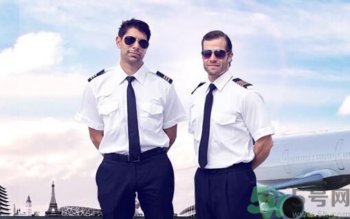 招飛為什么要檢查傷疤？招飛要求哪些條件？