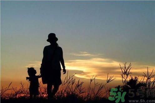 母親節(jié)的由來(lái)有哪些？母親節(jié)的習(xí)俗有哪些？