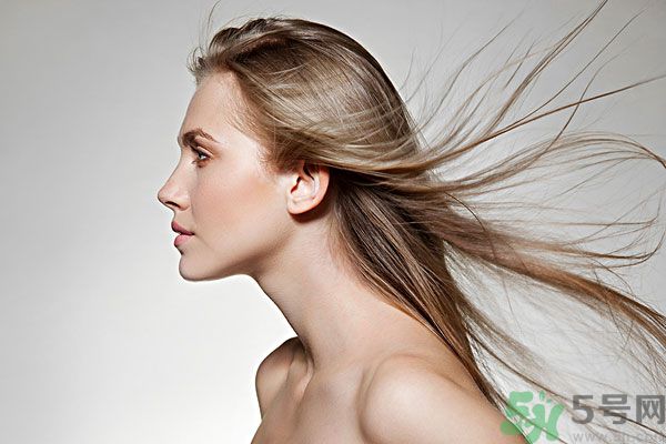 頭發(fā)怎樣長得更快更健康？加速頭發(fā)生長的方法有哪些？