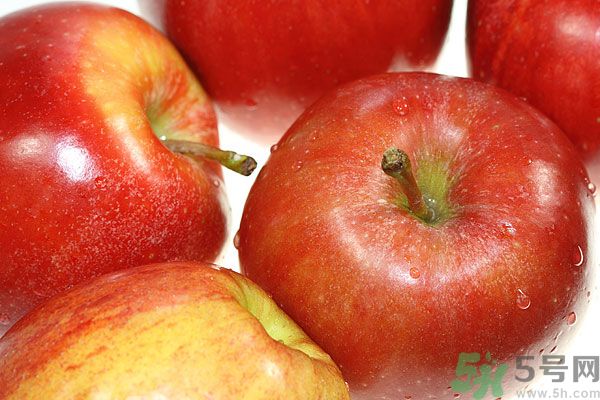 蘋(píng)果皮上的蠟對(duì)身體有害嗎？蘋(píng)果蠟吃了會(huì)