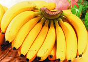 香蕉中間發(fā)黑可以吃嗎？香蕉中間發(fā)黑吃了會(huì)怎么樣？