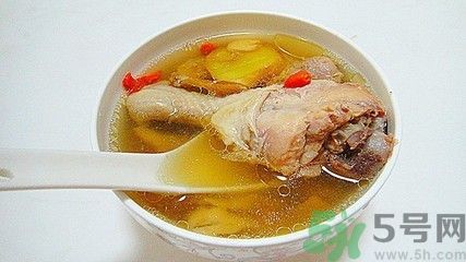 煲湯用什么鍋好？燉雞湯用什么鍋好呢？