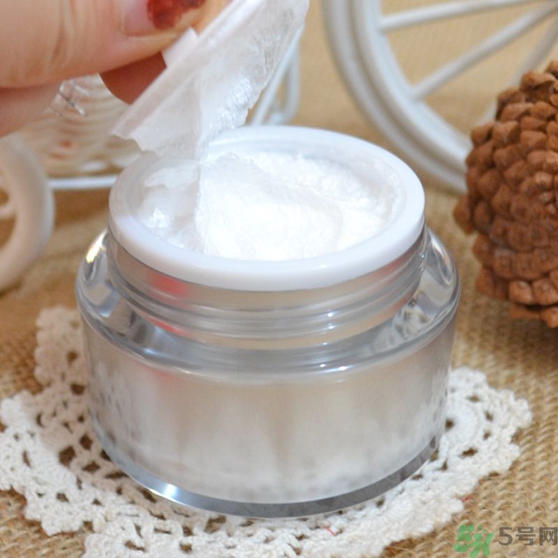 詩莉薇石斛.水漾肌活潔面膏適合什么膚質(zhì)？詩莉薇石斛.水漾肌活潔面膏好用嗎？