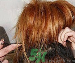 蓬松花苞頭怎么扎？韓式蓬松花苞頭扎法分解？