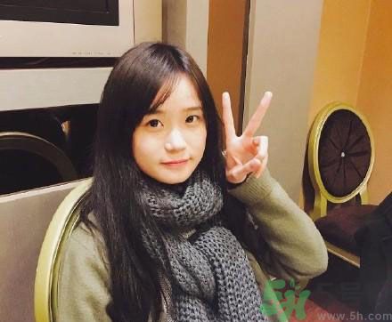 胡楚靚是誰(shuí)？網(wǎng)紅超女紅胡楚靚家庭背景大揭秘？