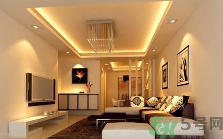 北京極品女白領(lǐng)為買(mǎi)房每月只花百元 北京的房?jī)r(jià)有多高？