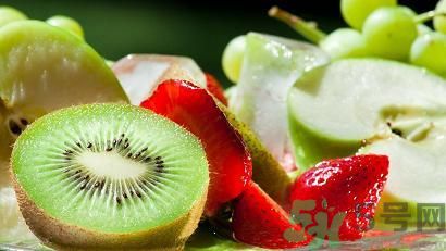 牙齦出血吃獼猴桃有用嗎？吃獼猴桃能治牙齦出血嗎？