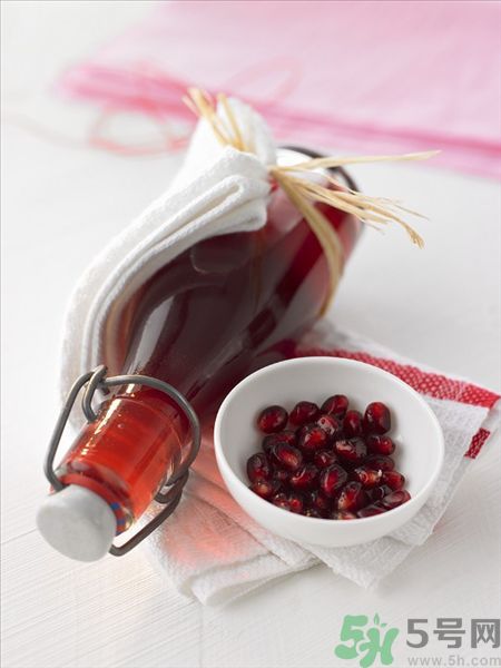 醋泡石榴有什么功效？石榴醋的做法是怎樣的？