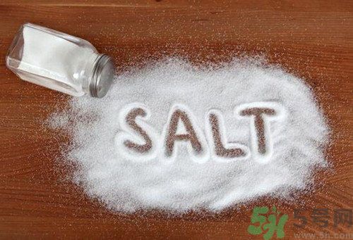 鹽可以去黑頭嗎？怎么用鹽去黑頭？