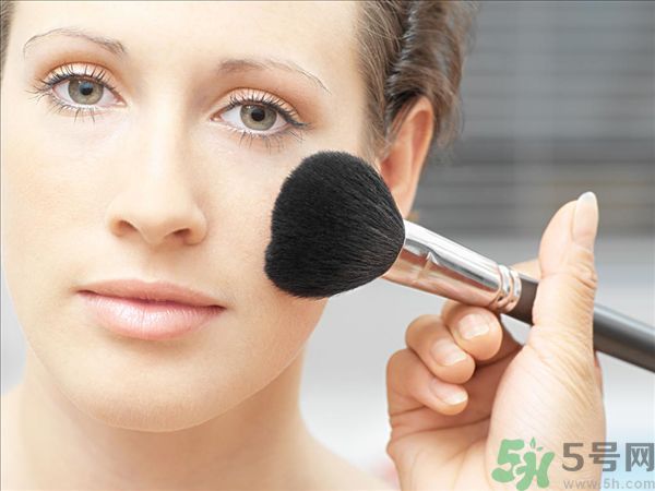 化妝刷如何使用效果好？化妝刷該怎么保養(yǎng)？